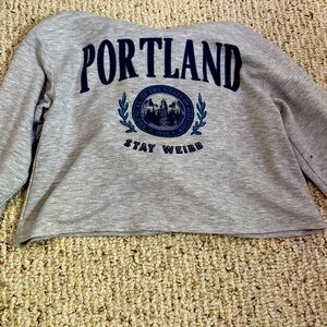 Cropped Portland hoodie